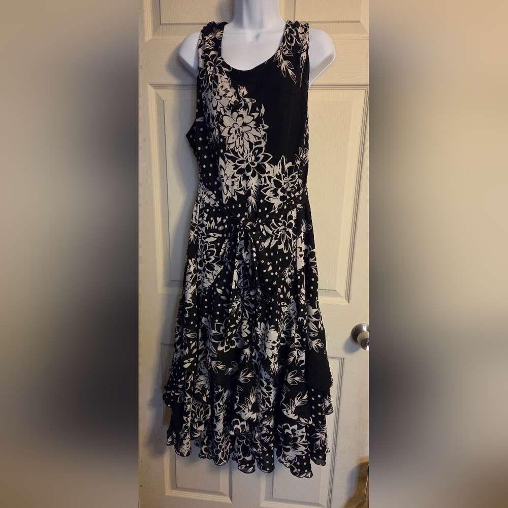 Catherines Black and White Floral Belted Midi Dress 2X NWOT